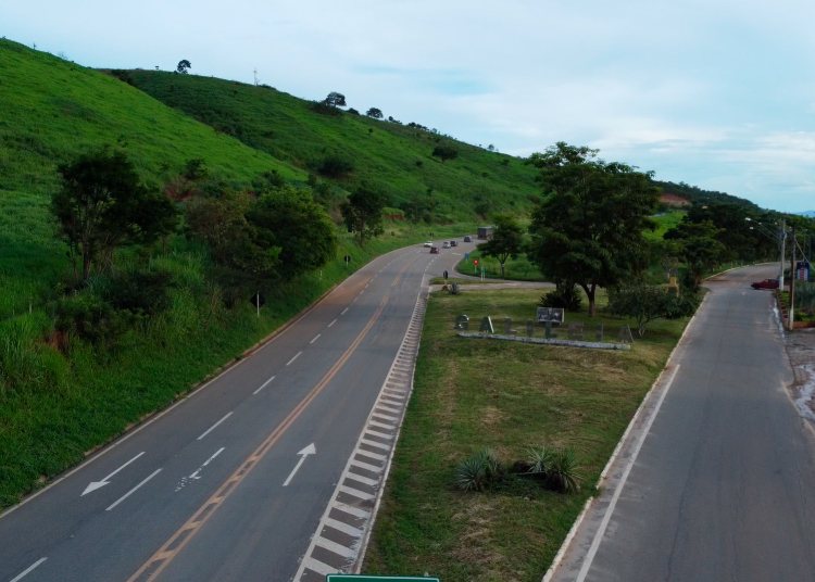 Galiléia recebe recursos para construção de quadra poliesportiva