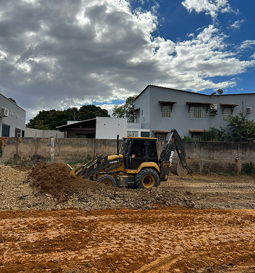 Nova quadra poliesportiva começa a ser construída em Galiléia